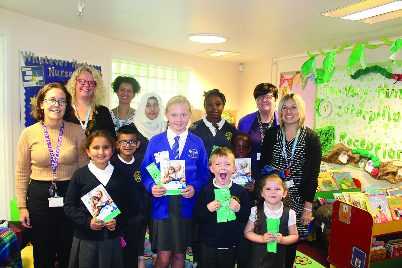 Pupils celebrate the launch of the library card for every child scheme